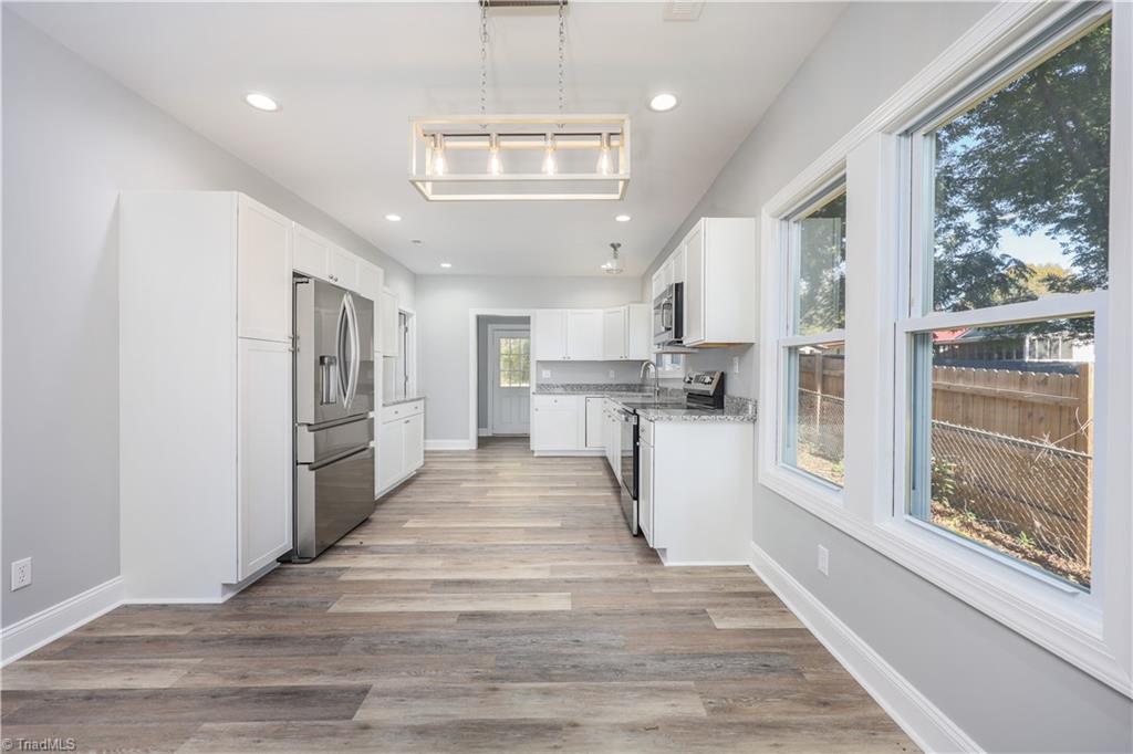 812 Ashdol Street Property Photo 8