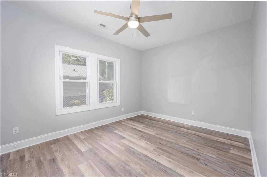 812 Ashdol Street Property Photo 9