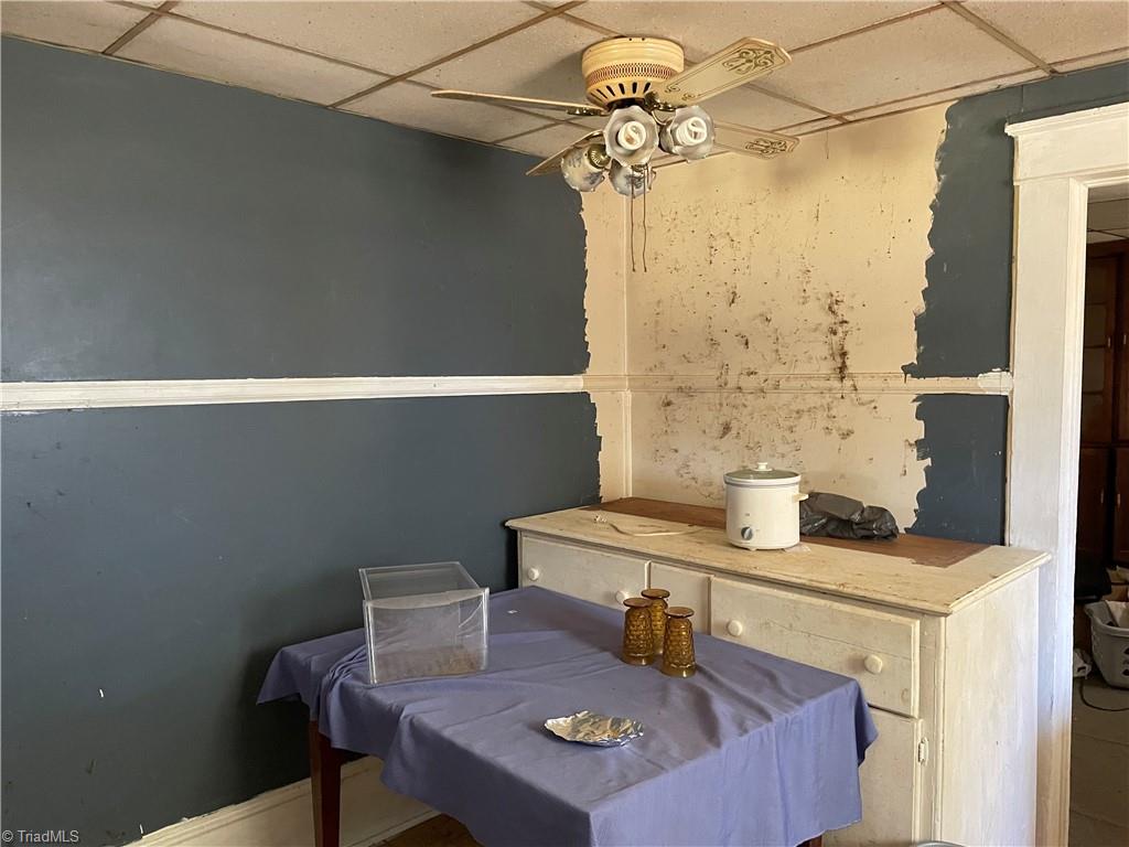 2039 Lower Hopedale Road Property Photo 4