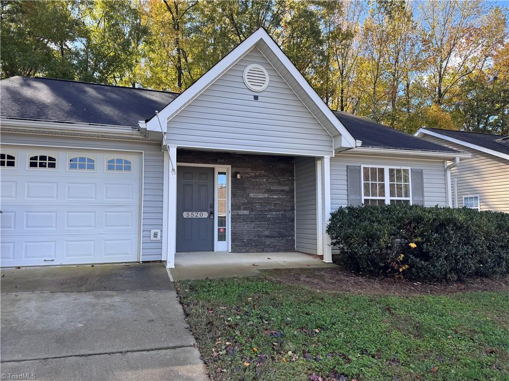 5520 Regents Village Drive Property Photo 1