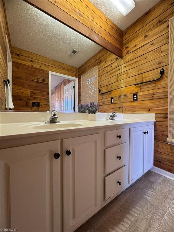 5520 Regents Village Drive Property Photo 29