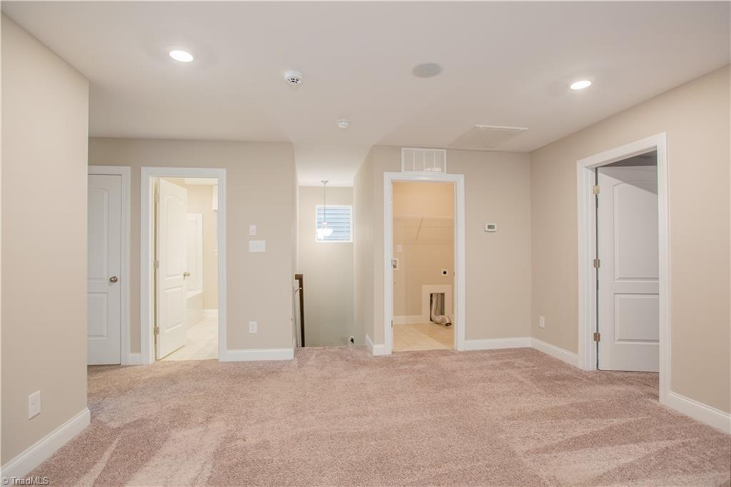 218 Crane Creek Way Property Photo 16