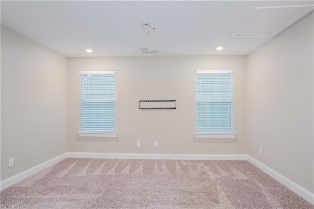 218 Crane Creek Way Property Photo 17