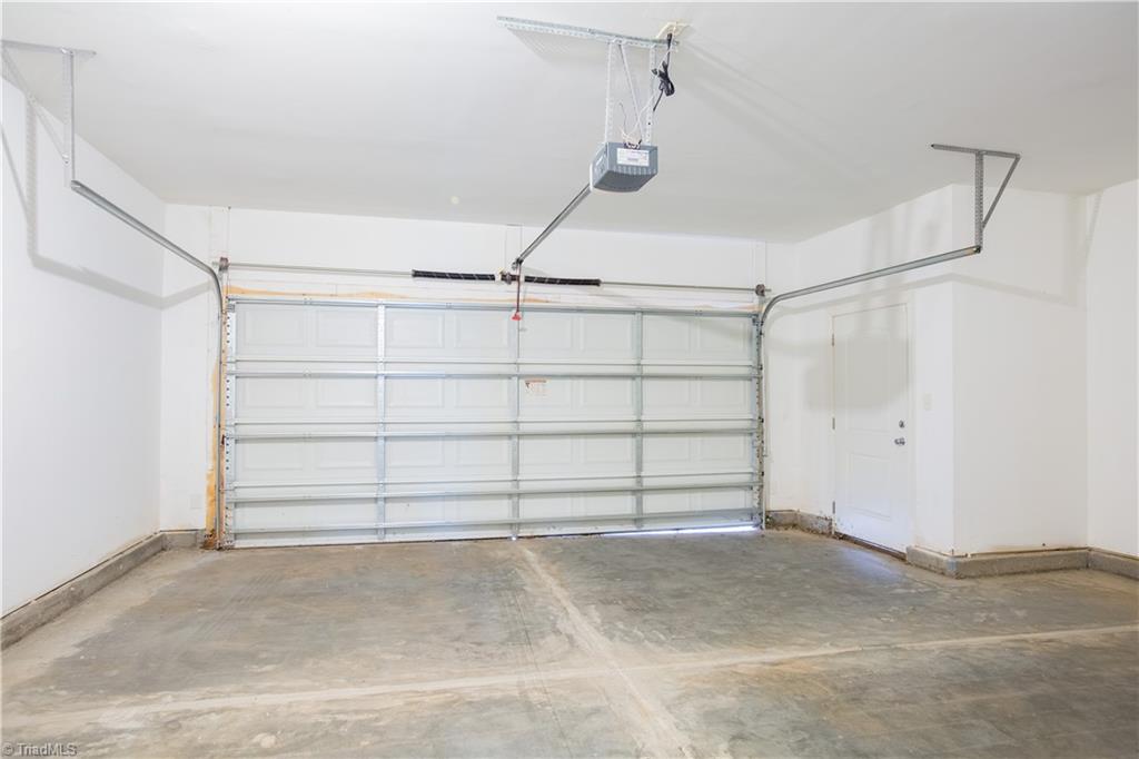 218 Crane Creek Way Property Photo 29