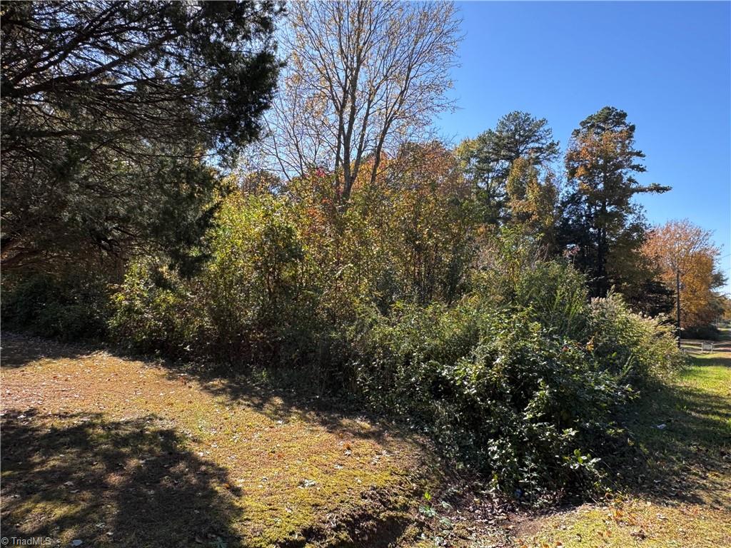480 Avenue I Property Photo 4