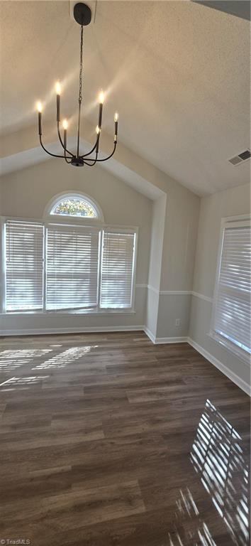 2933 Deerbrook Court Property Photo 11