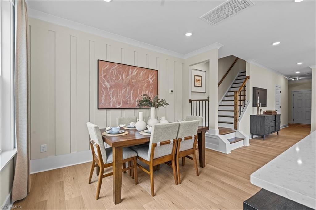 1289 Hammond Drive Property Photo 7