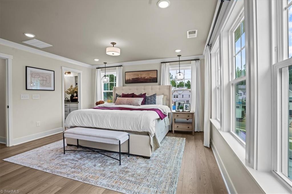 1289 Hammond Drive Property Photo 10