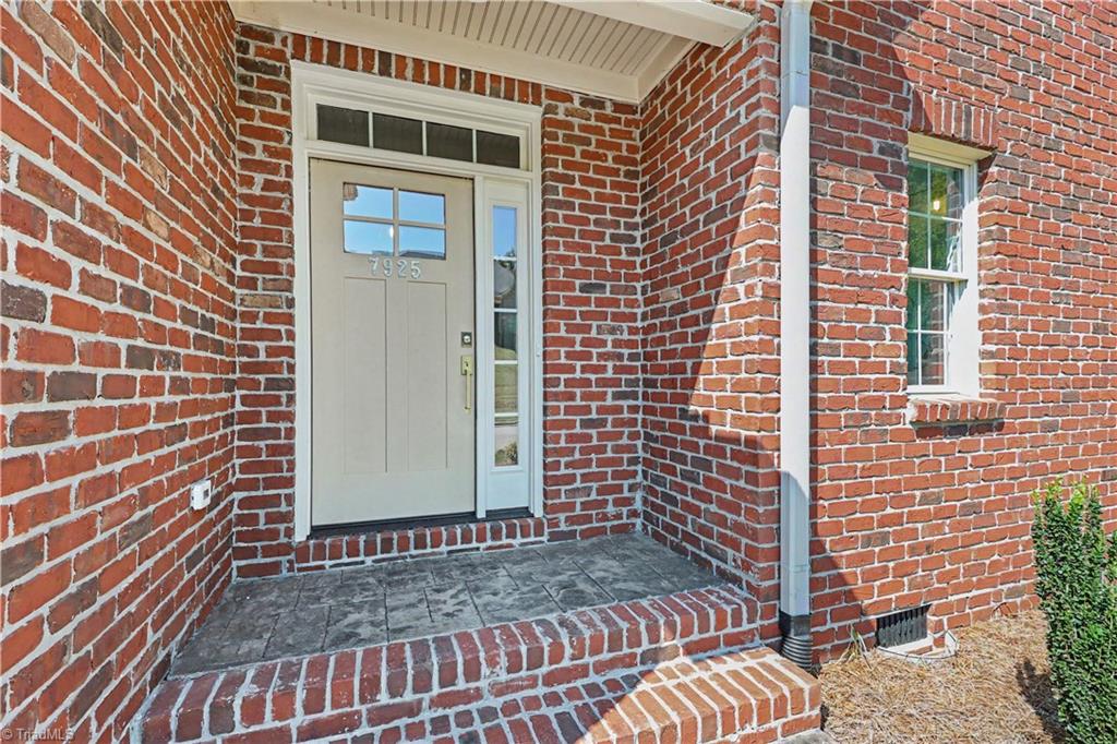 7925 Tranquility Place Property Photo 3
