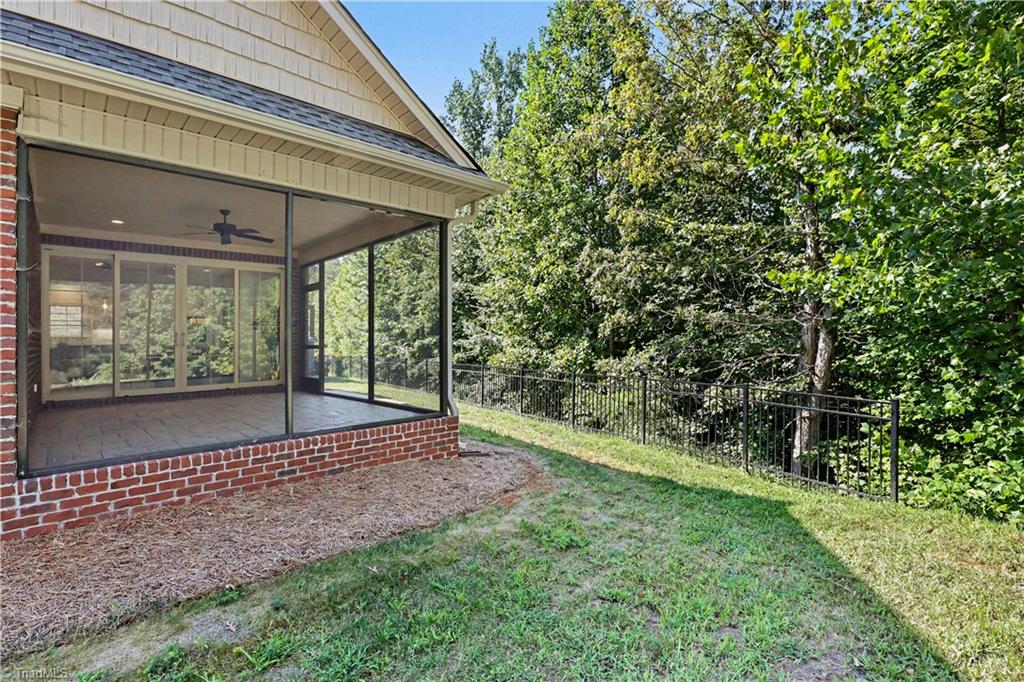 7925 Tranquility Place Property Photo 32
