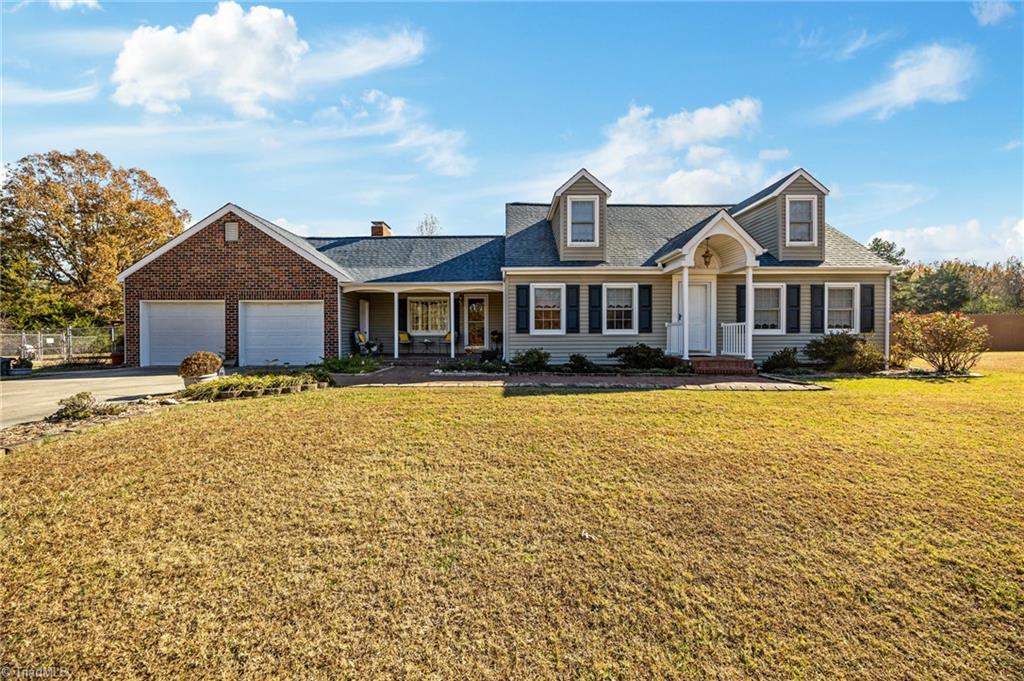 5168 Brook Circle Property Photo 1