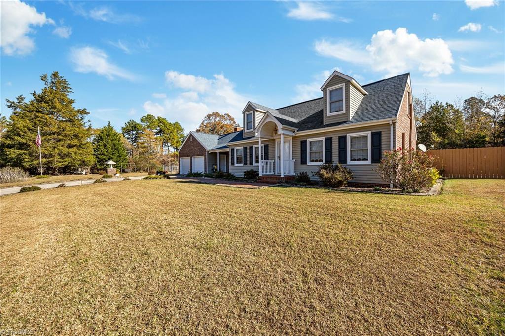 5168 Brook Circle Property Photo 2
