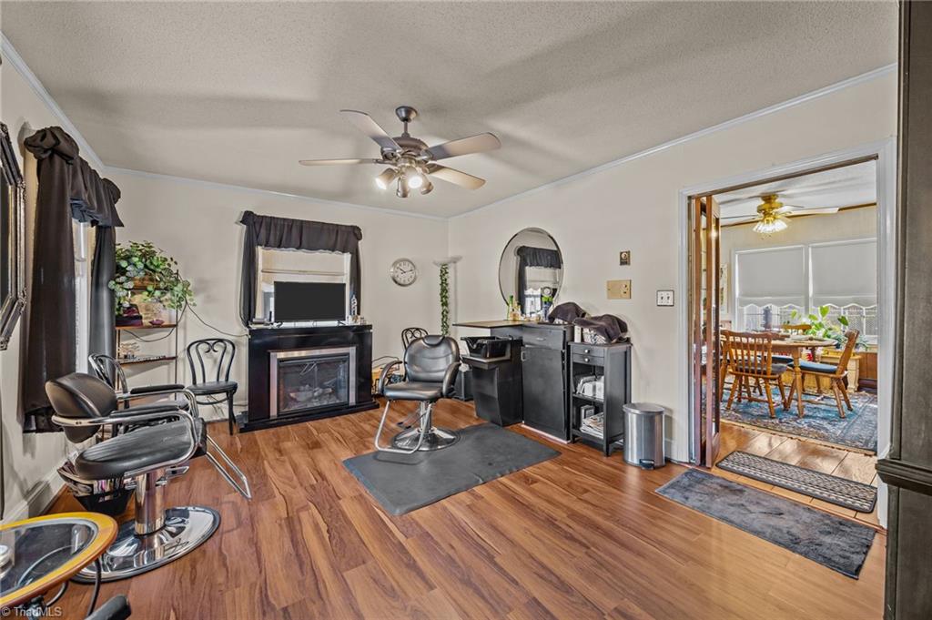 5168 Brook Circle Property Photo 6