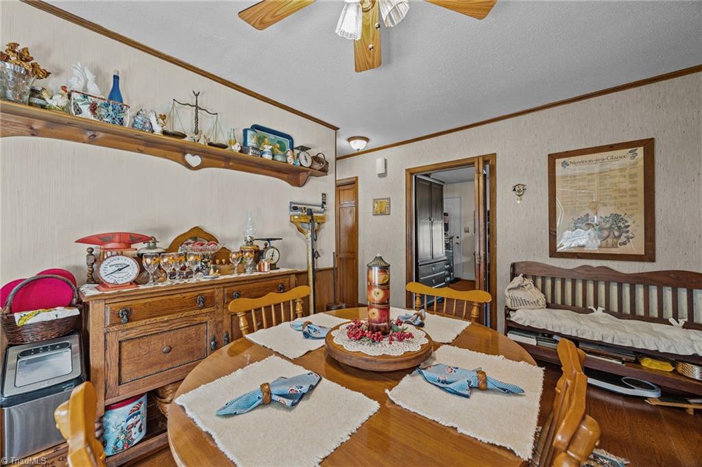 5168 Brook Circle Property Photo 9