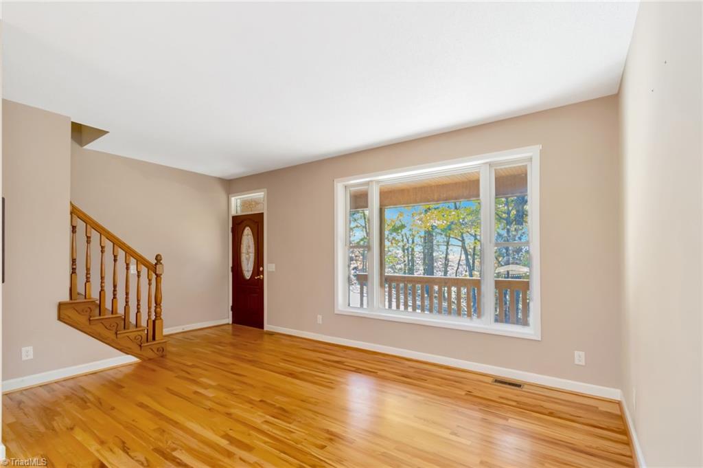 326 Rosebrier Road Property Photo 9