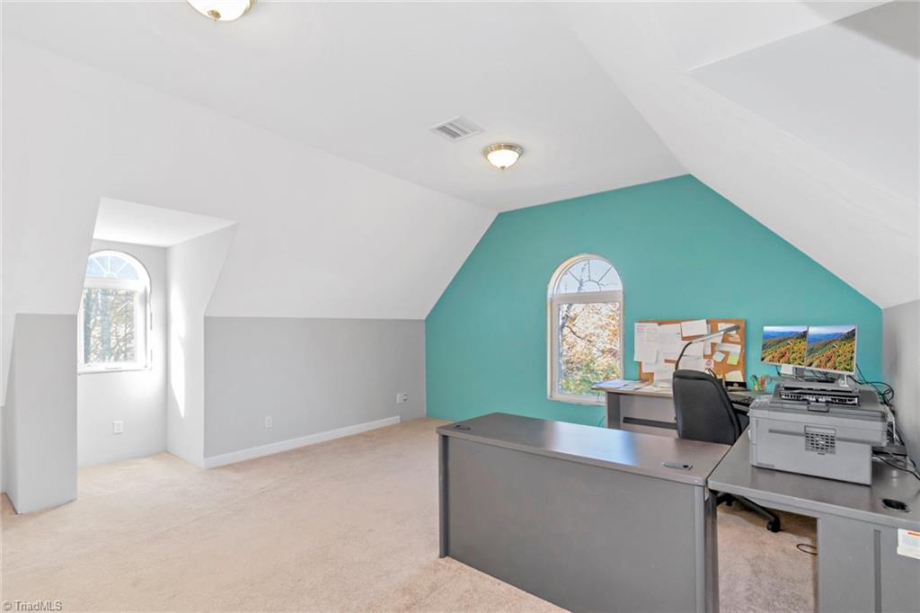 326 Rosebrier Road Property Photo 44