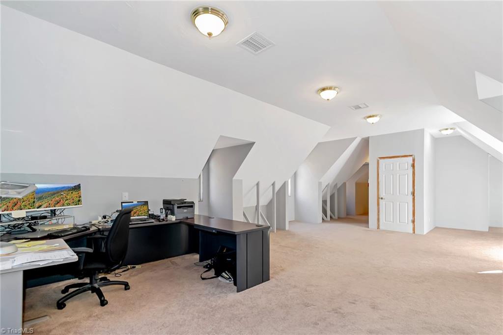 326 Rosebrier Road Property Photo 45