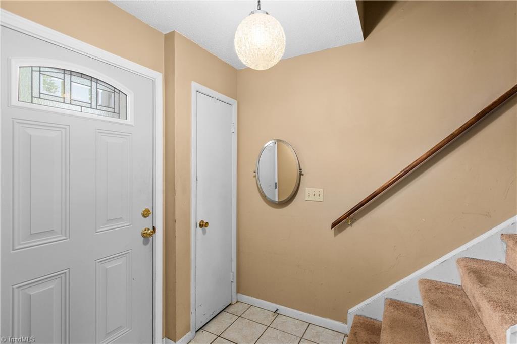 3753 Heathrow Drive Property Photo 4
