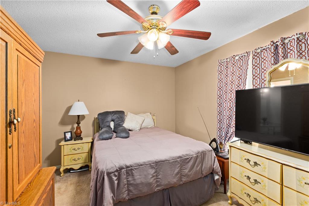 3753 Heathrow Drive Property Photo 16
