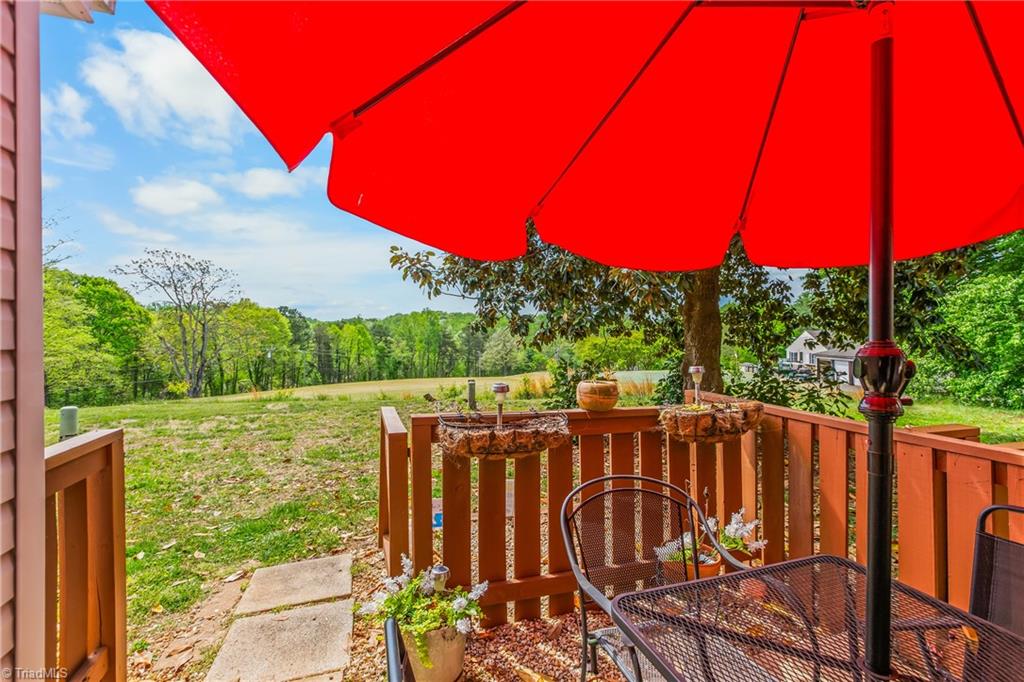 3753 Heathrow Drive Property Photo 25