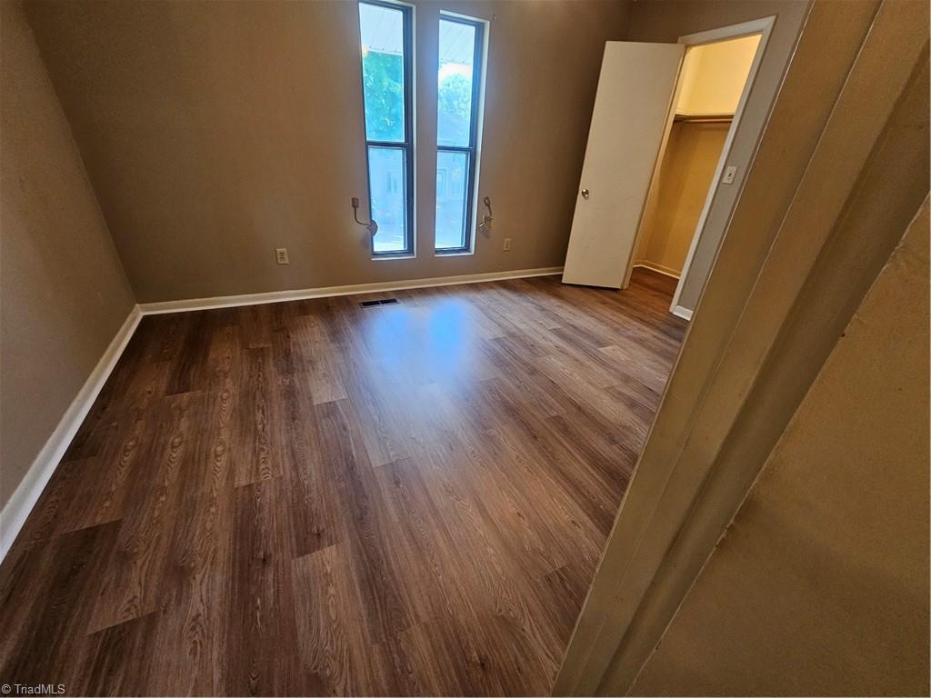 3753 Heathrow Drive Property Photo 27