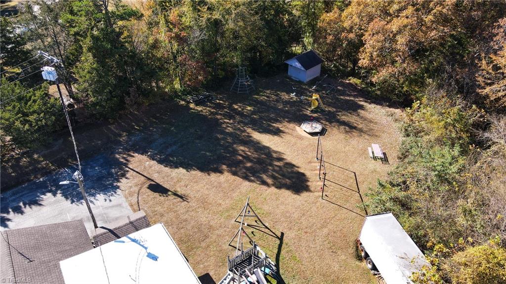 5043 Meadowbrook Drive Property Photo 13