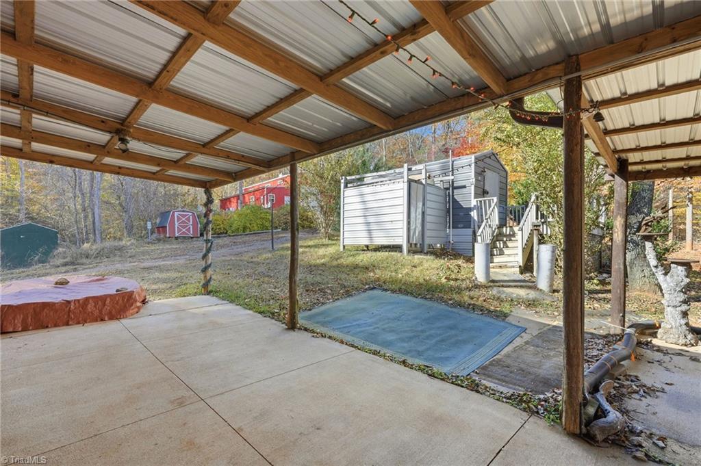 960 Riverview Road Property Photo 29