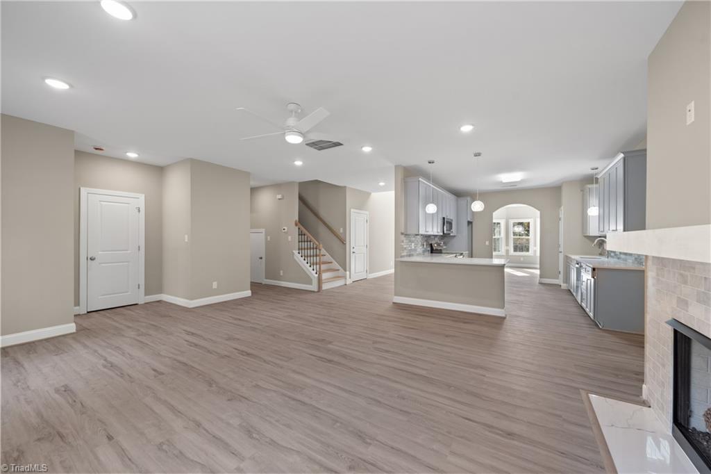 1885 Paragon Drive Property Photo 11
