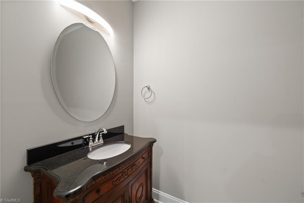 1885 Paragon Drive Property Photo 13