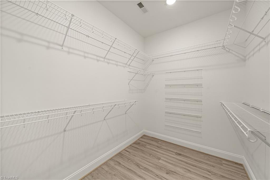 1885 Paragon Drive Property Photo 19