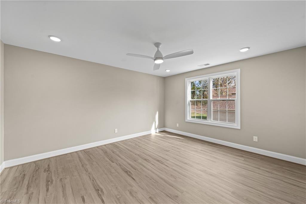 1885 Paragon Drive Property Photo 20