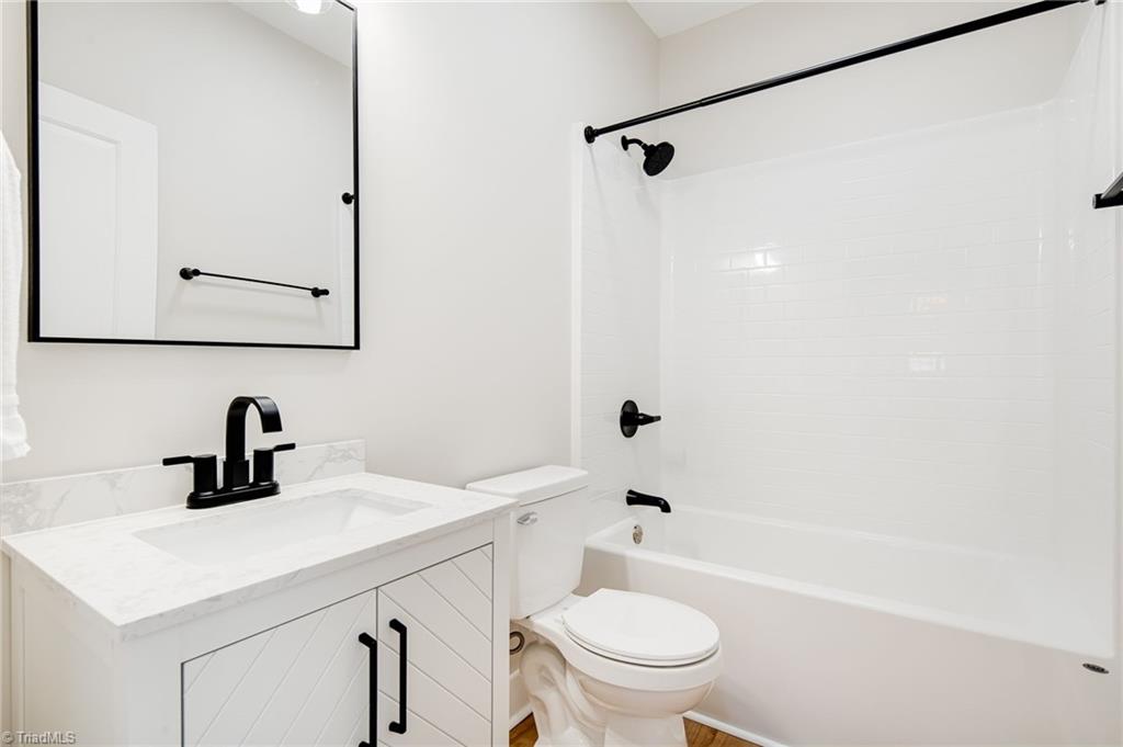 11 Byrdcliffe Lane Property Photo 18