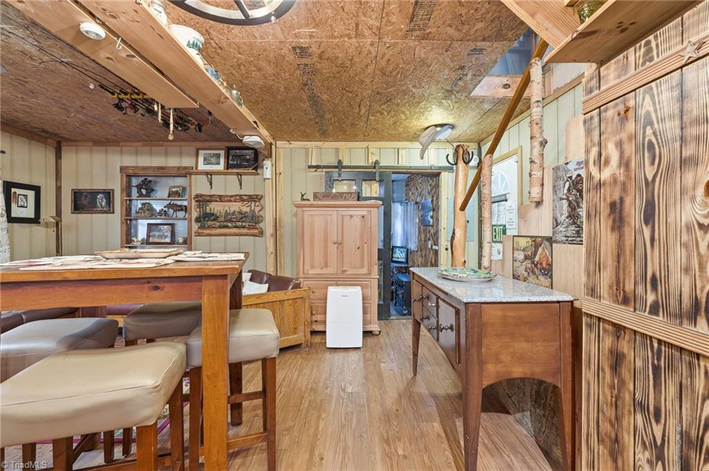 960 Riverview Road Property Photo 1