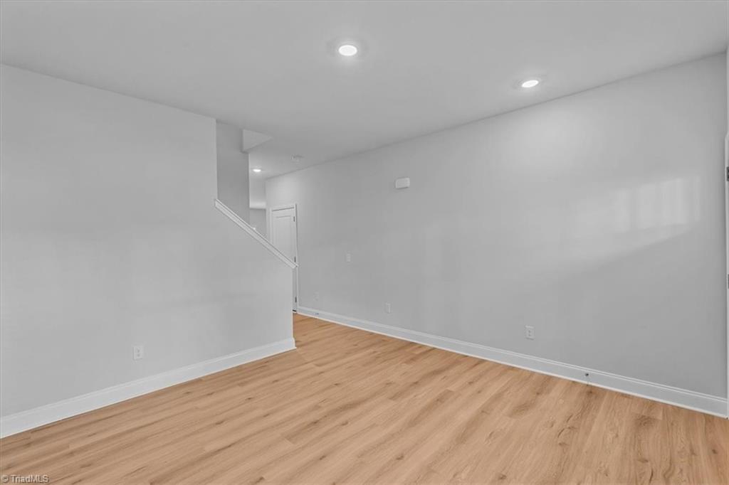 407 Pinnacle Drive Property Photo 8