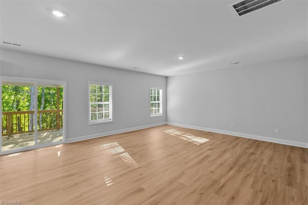 407 Pinnacle Drive Property Photo 11