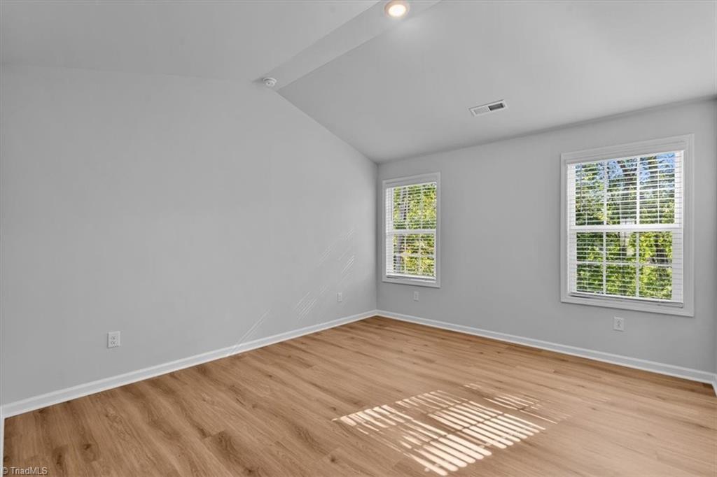 407 Pinnacle Drive Property Photo 20
