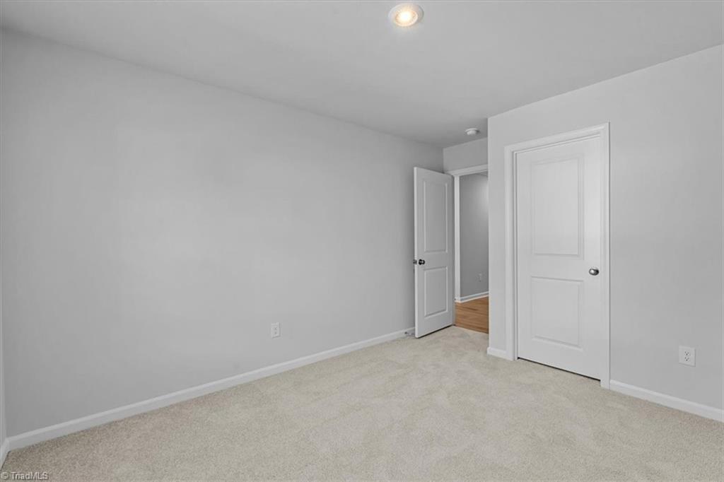 407 Pinnacle Drive Property Photo 29