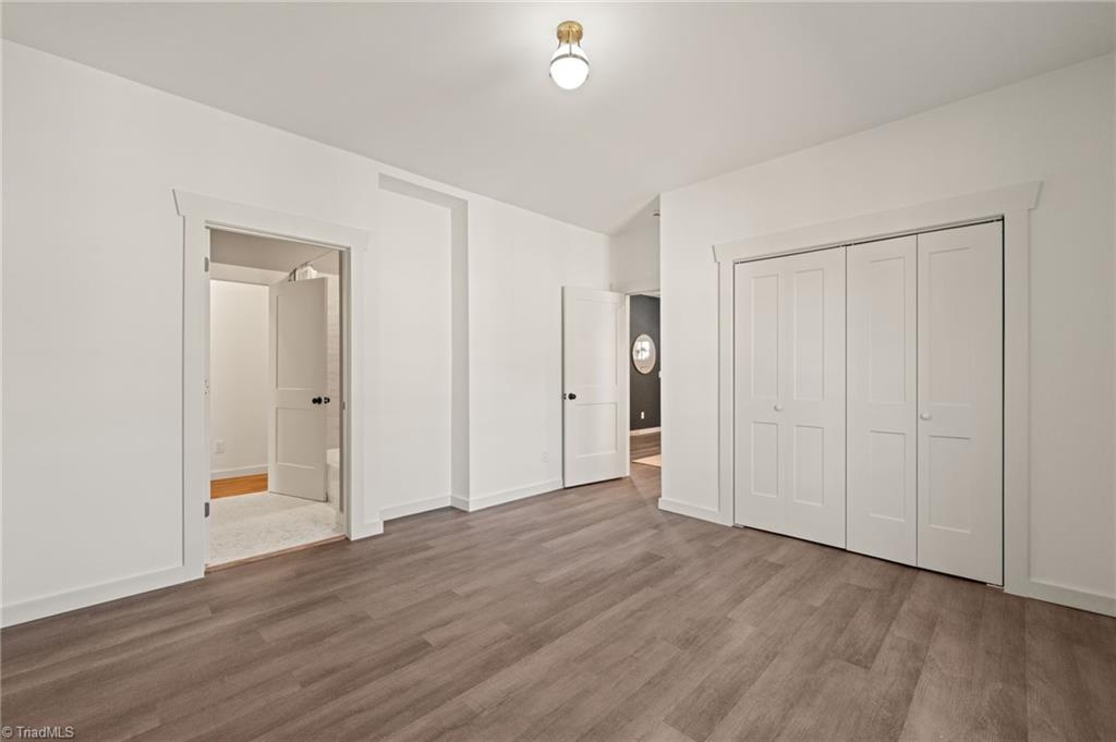 207 W Holt Street Property Photo 19