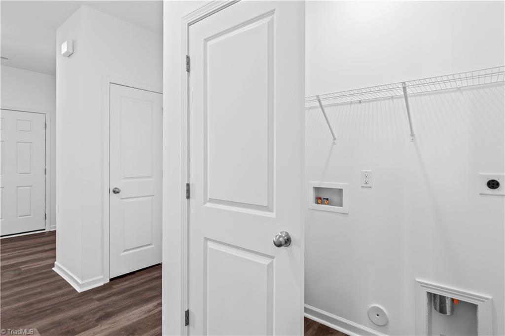 275 Waylon Court Property Photo 19