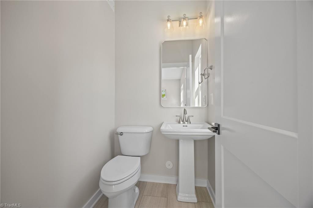207 E Parker Street Property Photo 22