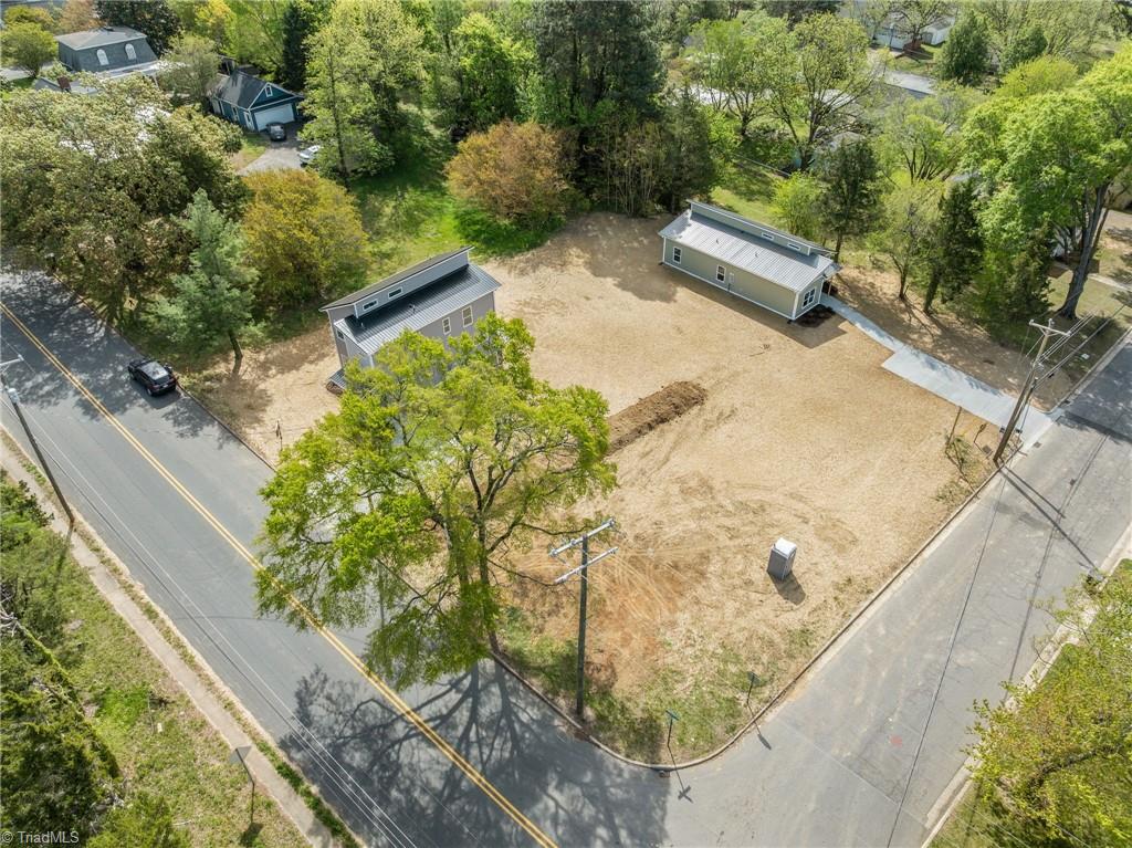207 E Parker Street Property Photo 39