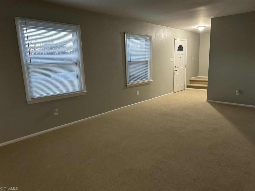 4223 Oak Ridge Drive Property Photo 5