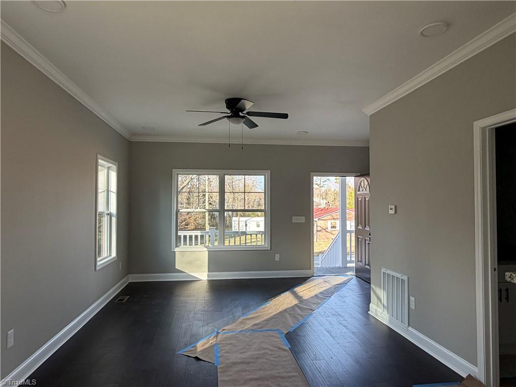 100 Snead Road Property Photo 6