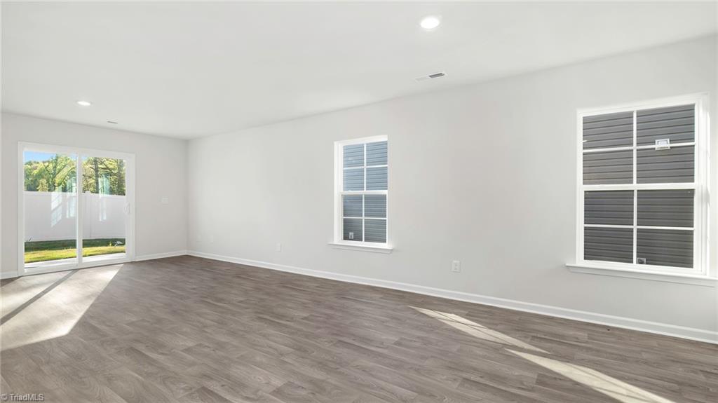 6657 Capstone Court Property Photo 4
