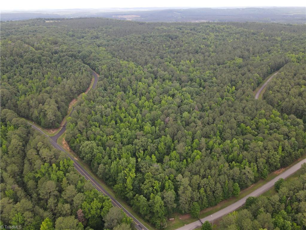 114 Lake View Pass Property Photo 4