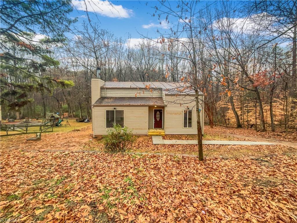 150 Roswell Drive Property Photo 1