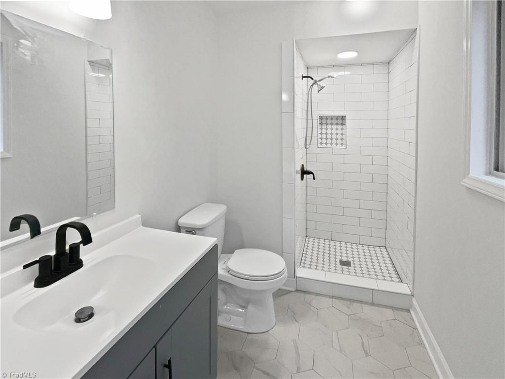 150 Roswell Drive Property Photo 16