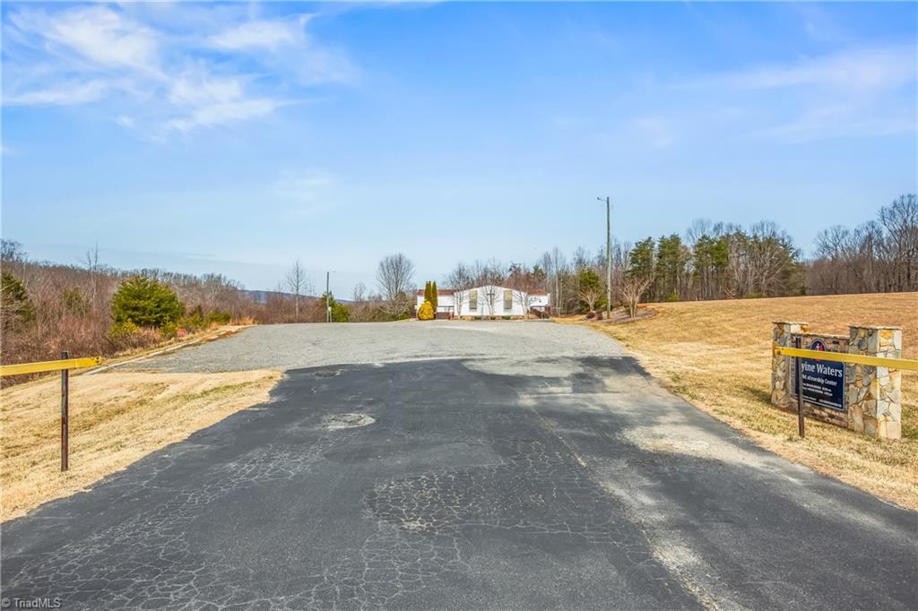 1255 Mountain View Road Property Photo 1