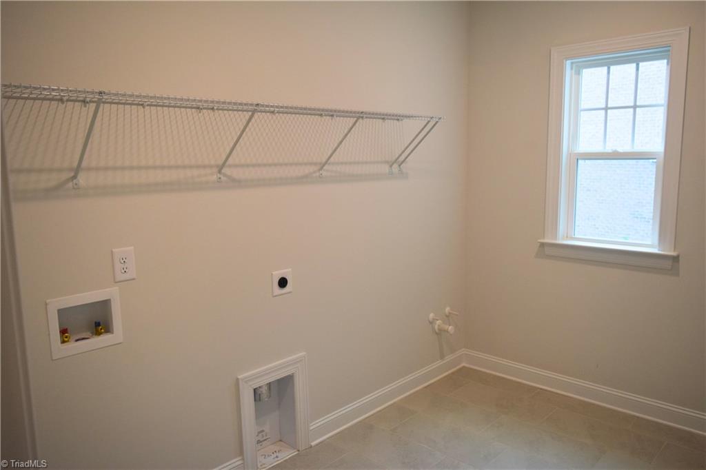 8116 Simon Drive Property Photo 23