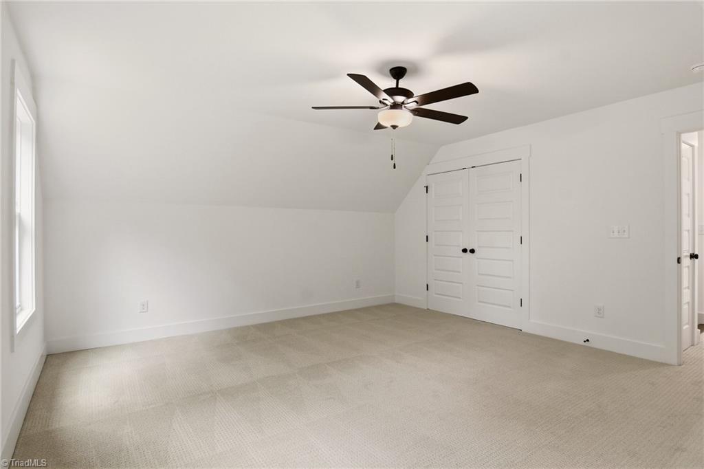 124 Shady Brook Lane Property Photo 29